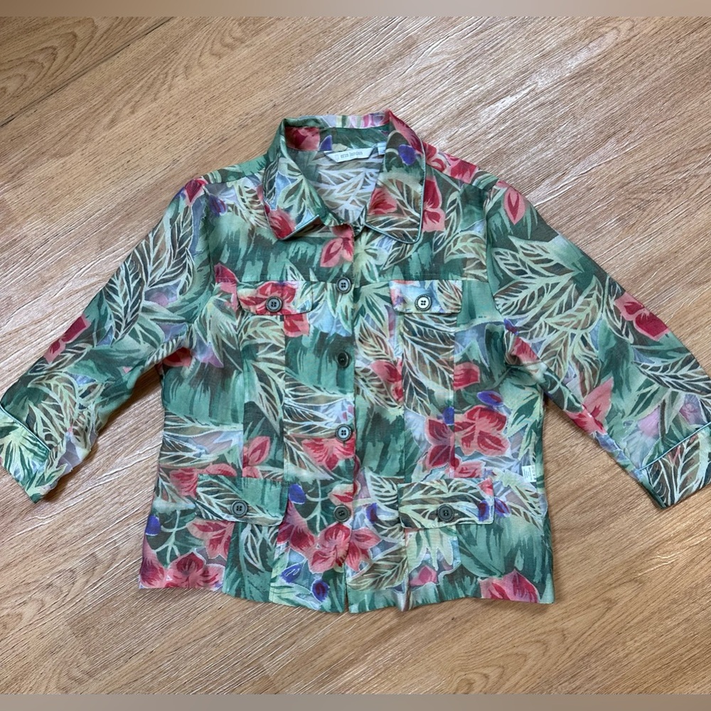 Erin London linen blend Palm Floral 3/4 sleeve with mesh button‎ down sz Med